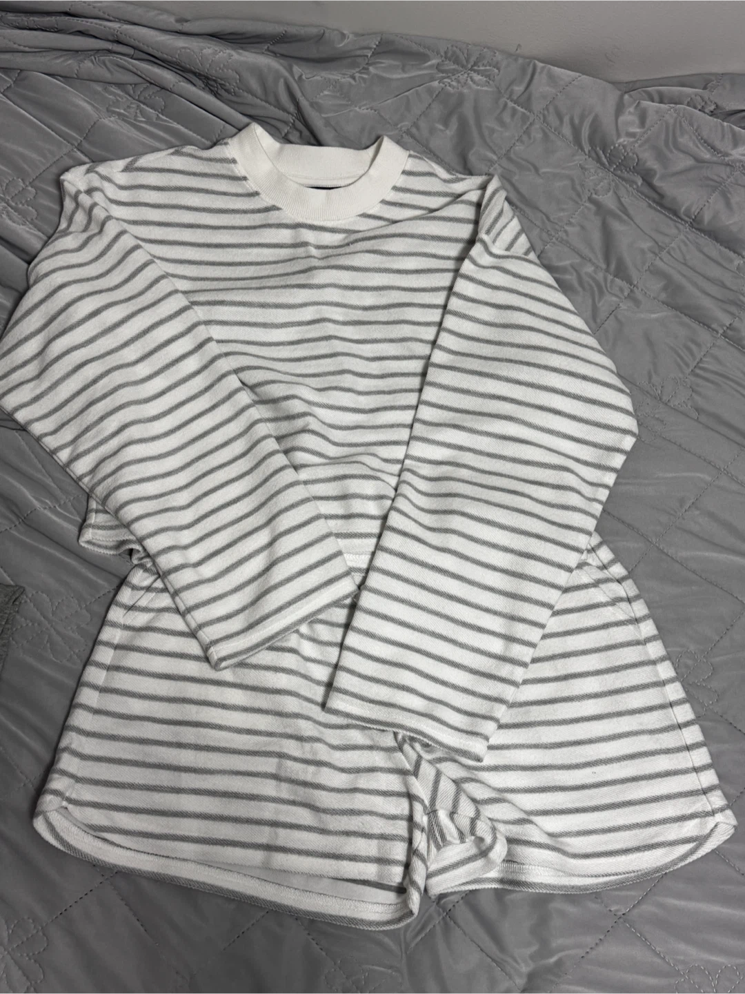 Striped Long Sleeve Sweater with Shorts