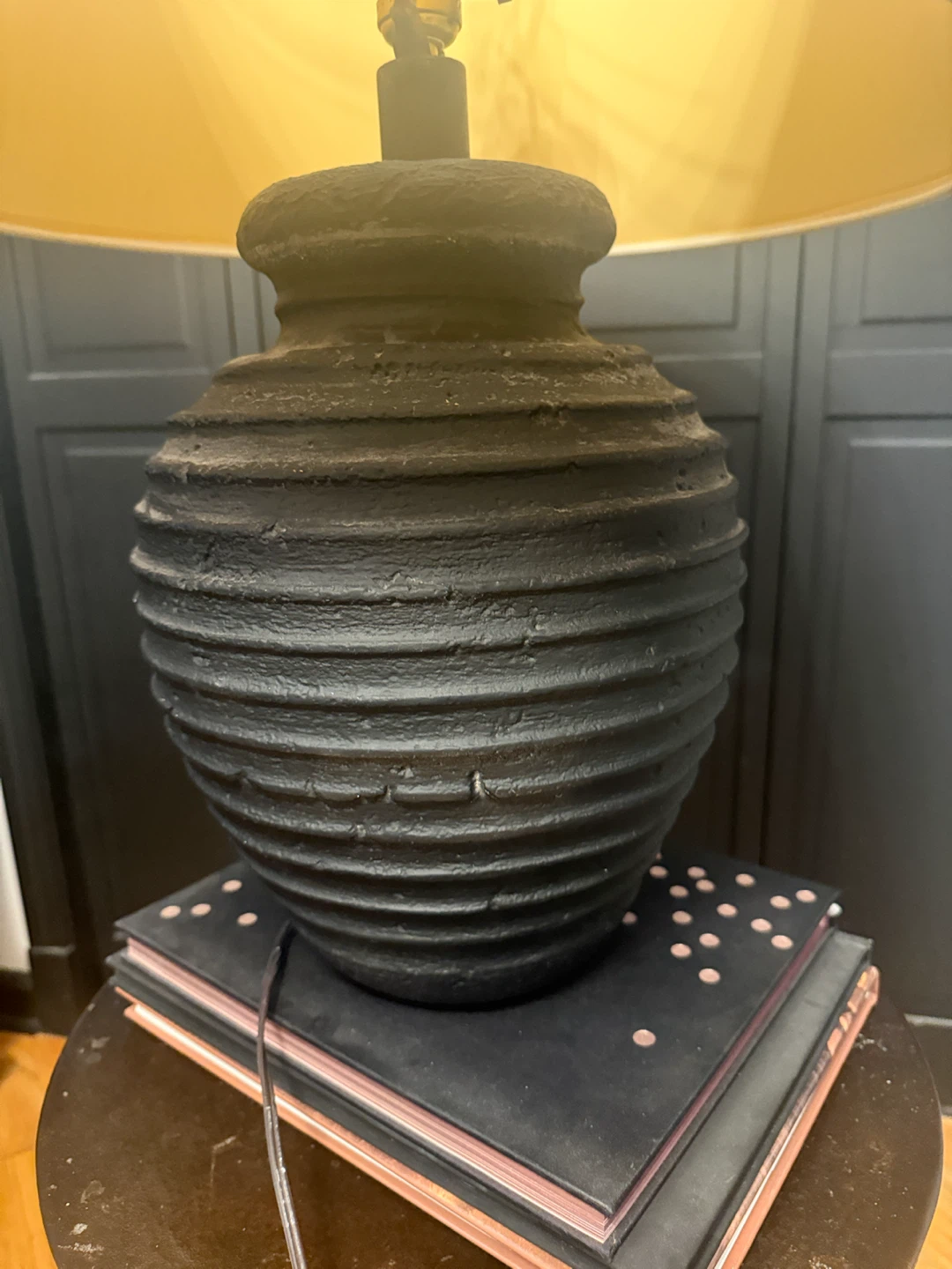 Vintage Black Ribbed Ceramic Table Lamp - photo 5
