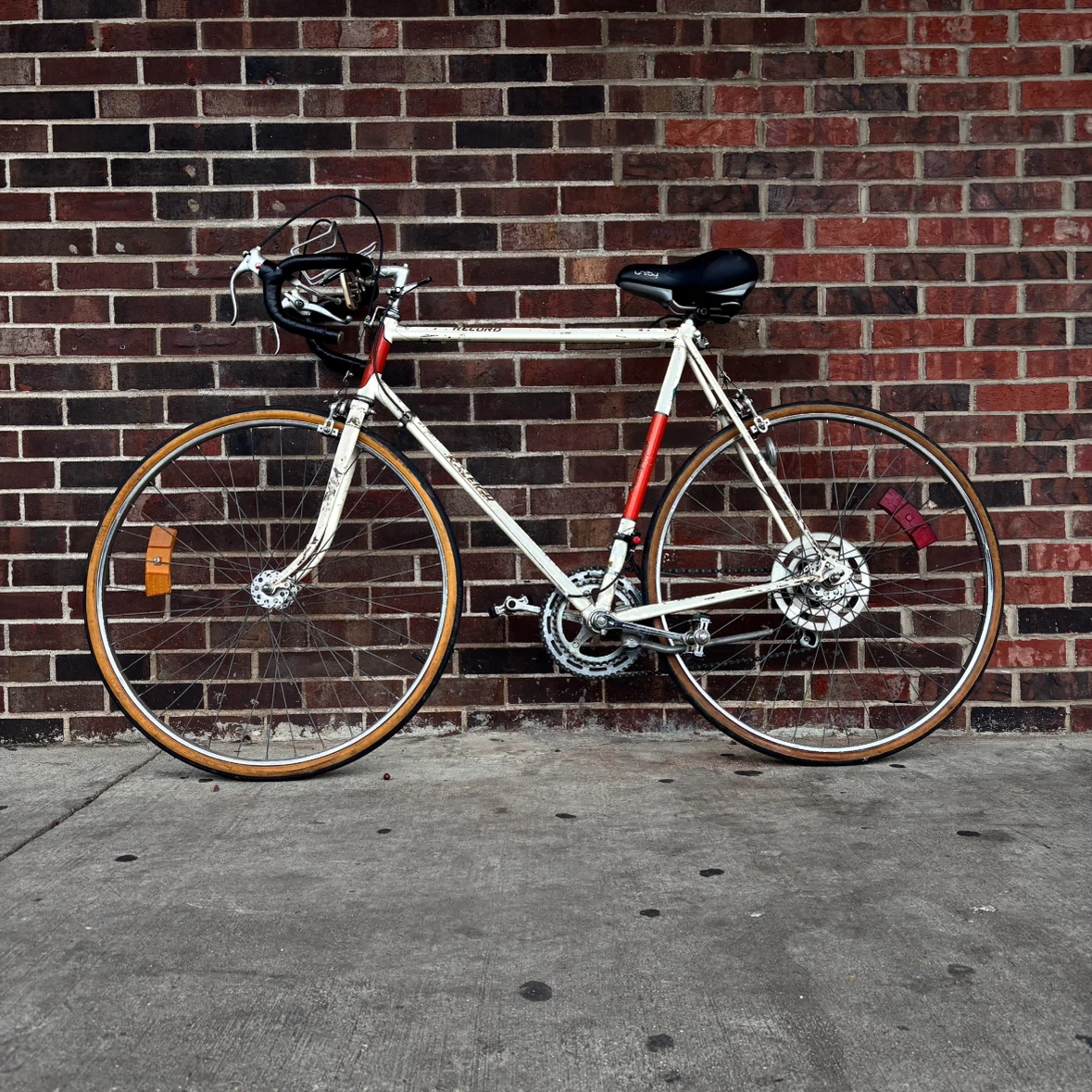 Vintage Raleigh Record Road Bike