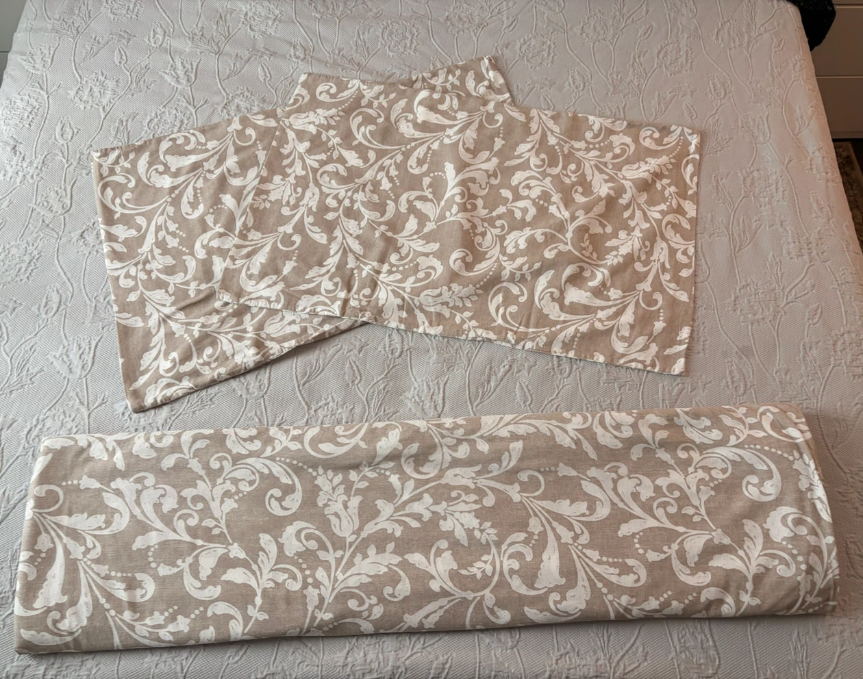 IKEA VÅRBRÄCKA Duvet Cover set beige / white - Queen - photo 4