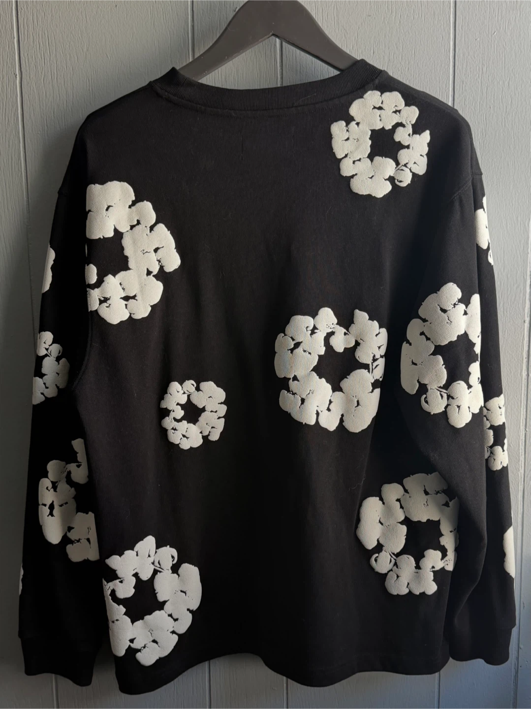 Denim Tears Cotton Wreath Crewneck Sweatshirt - photo 2