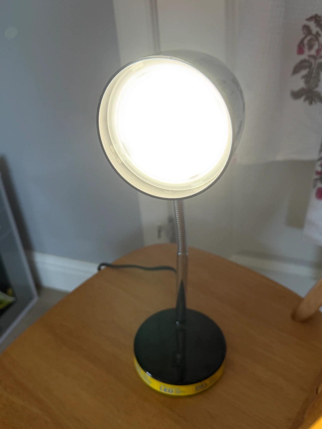 Black LED Desk Lamp - photo 4