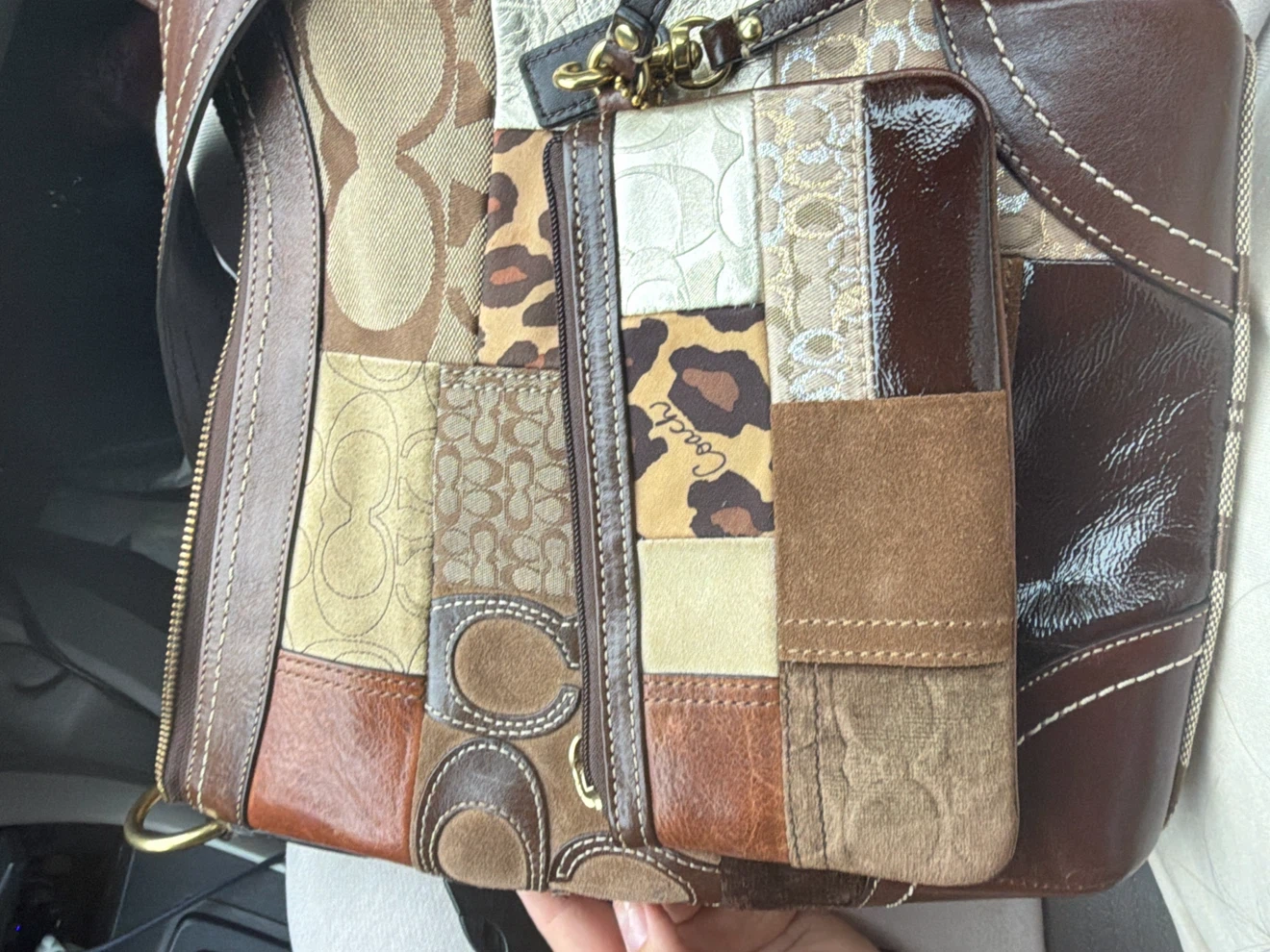 rare 2000s patchwork coach wrislet and purse - photo 4