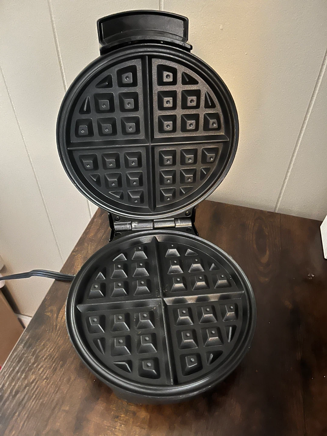 Oster Waffle Maker
