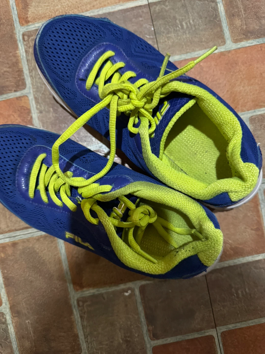 Fila Running Shoes Blue and Yellow Size 7 🏈