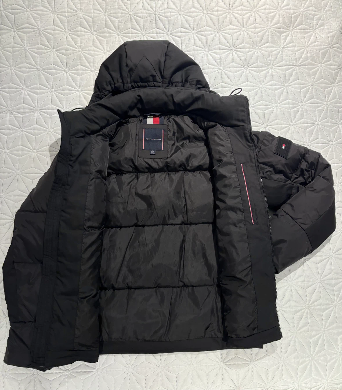 Tommy Hilfiger Black Puffer Jacket - photo 2