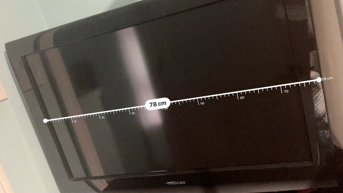 Toshiba 32-inch Television - photo 3
