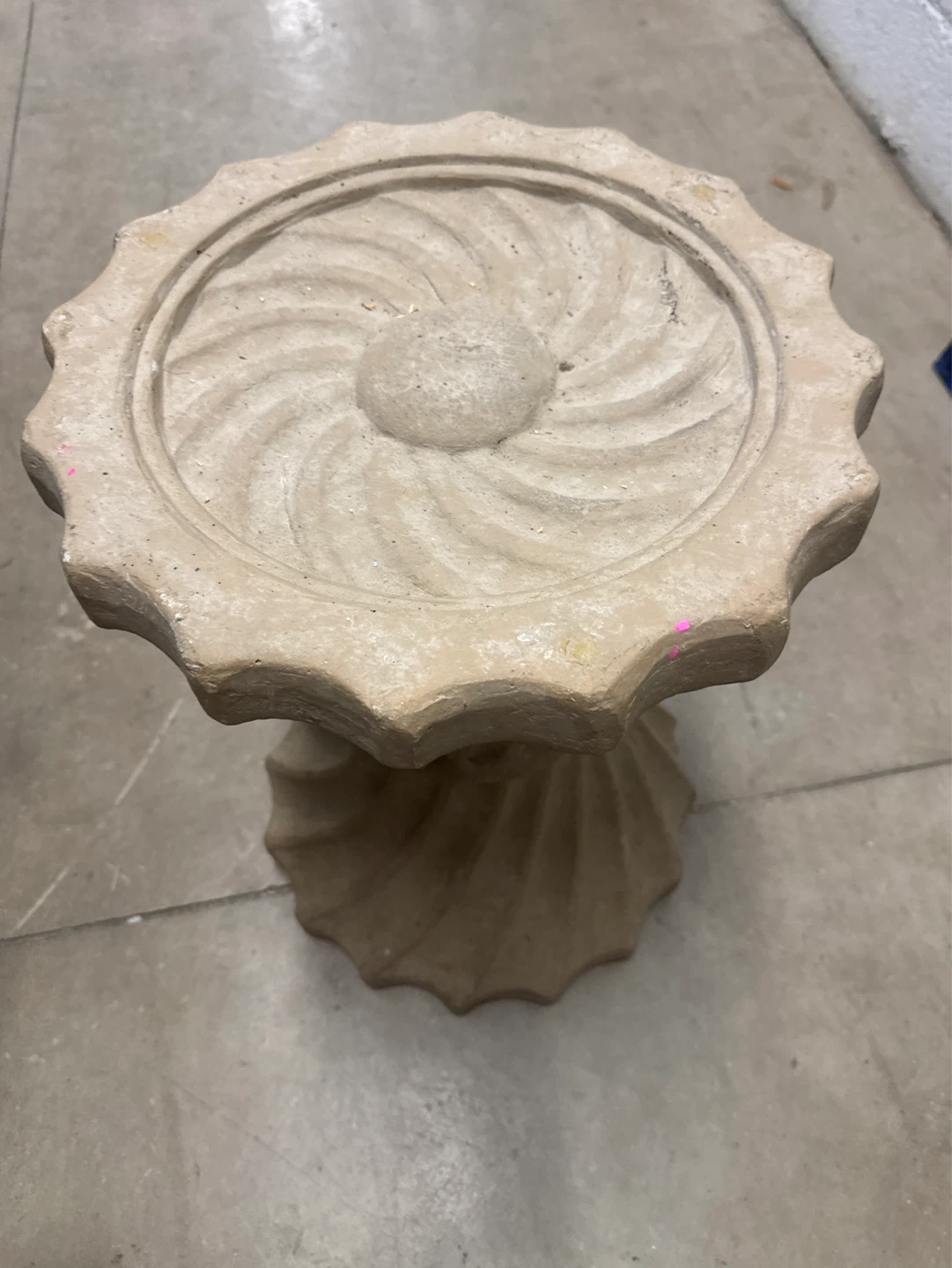 Stone Garden Pedestal Stand