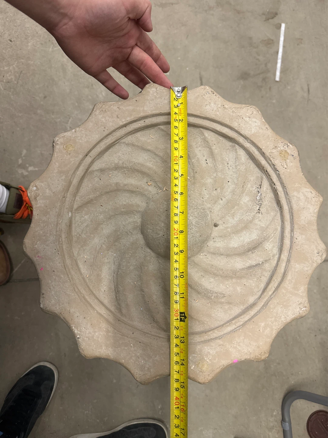 Stone Garden Pedestal Stand - photo 3