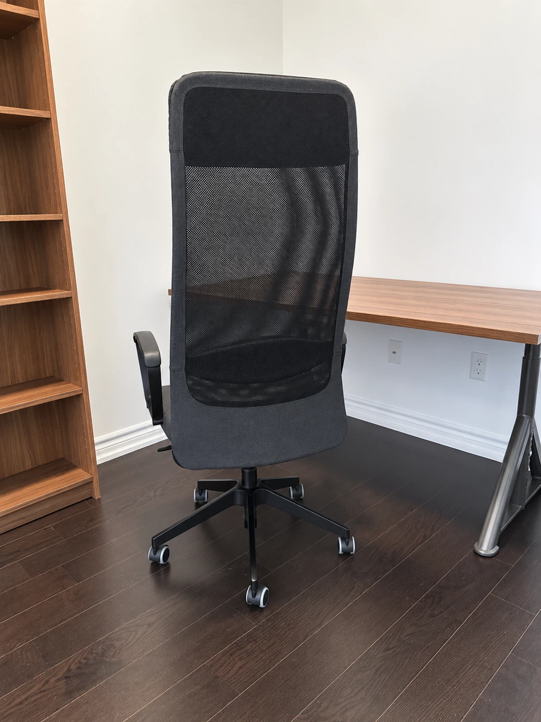 IKEA Markus office chair in Vissle dark gray - photo 3