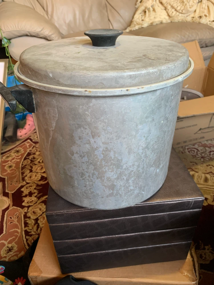 Large Aluminum Canning Pot with Rack