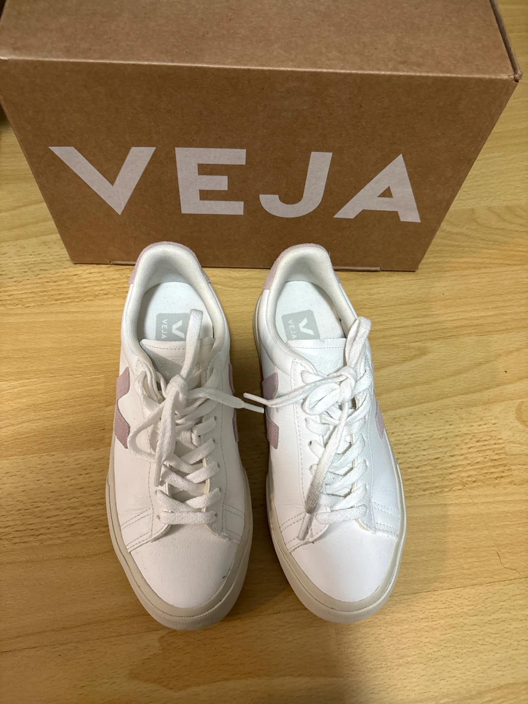 Veja Campo Leather Sneakers White/Babe US 7