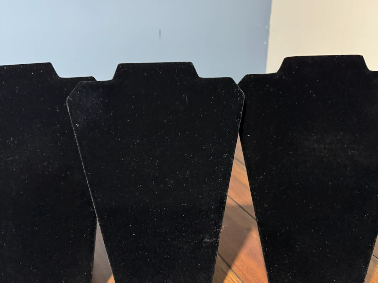 Set of 4 Black Velvet Necklace Display Stands - photo 2