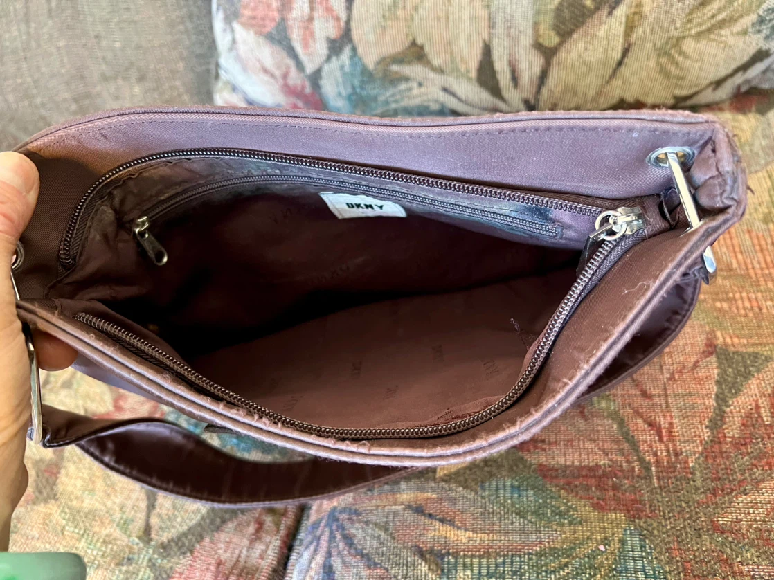 DKNY NYC Brown Shoulder Bag - photo 3