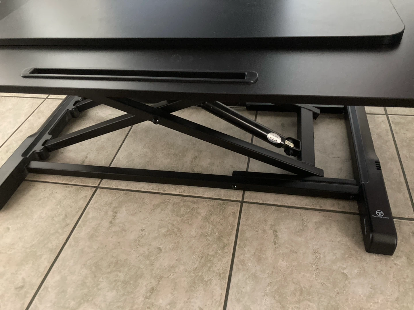 Standing desk converter - photo 4