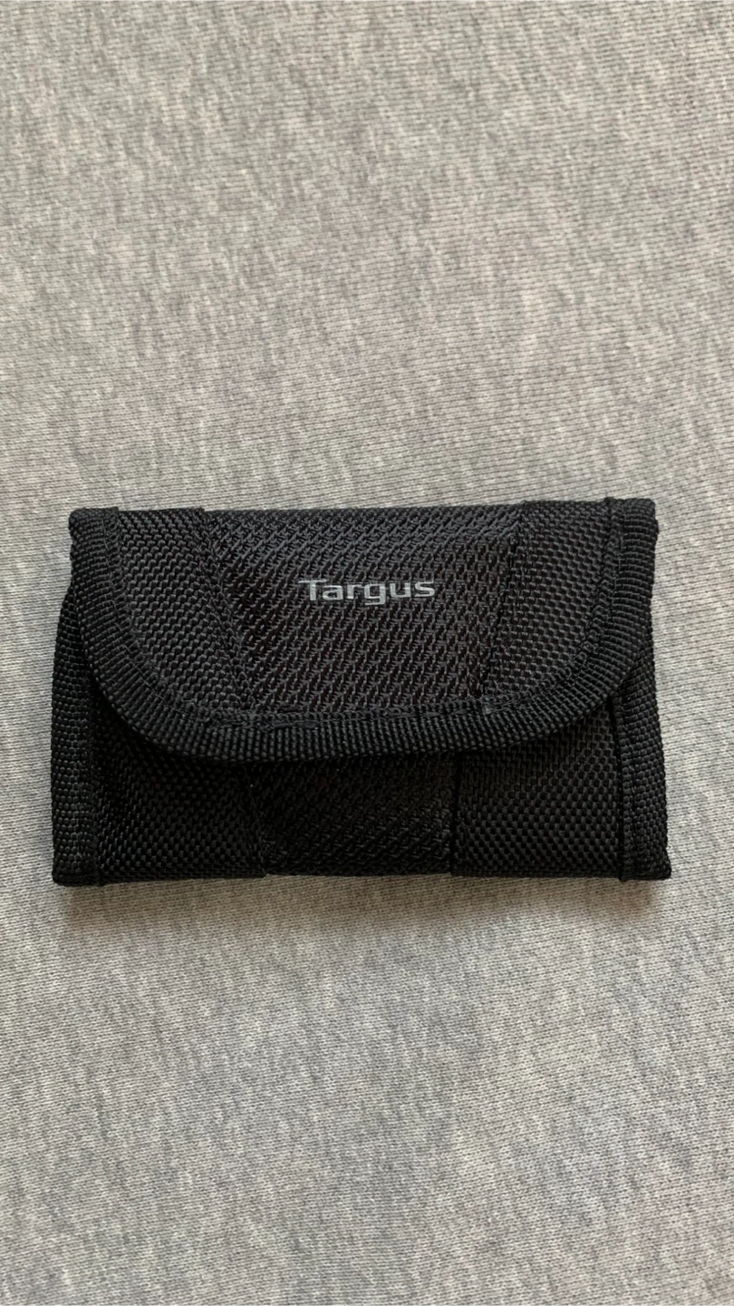 Targus Small black accessory pouch 🏈