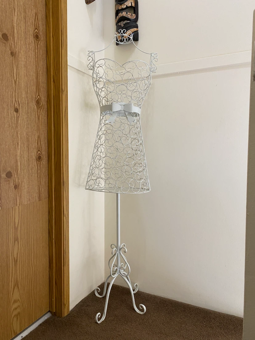 Vintage mannequin cloth stand