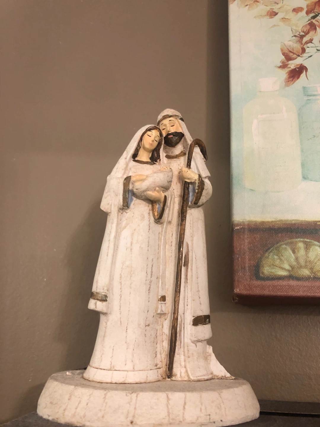 Holy Family Figurine 🏈 Jesus Joseph and Mary