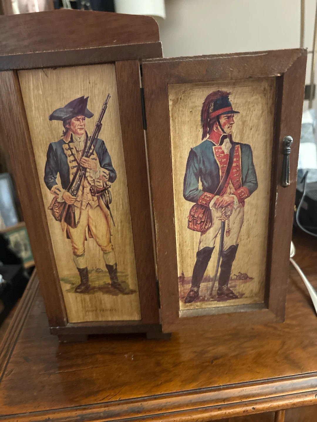 🏈 Vintage Wooden Cabinet with Military Illustrations - photo 4