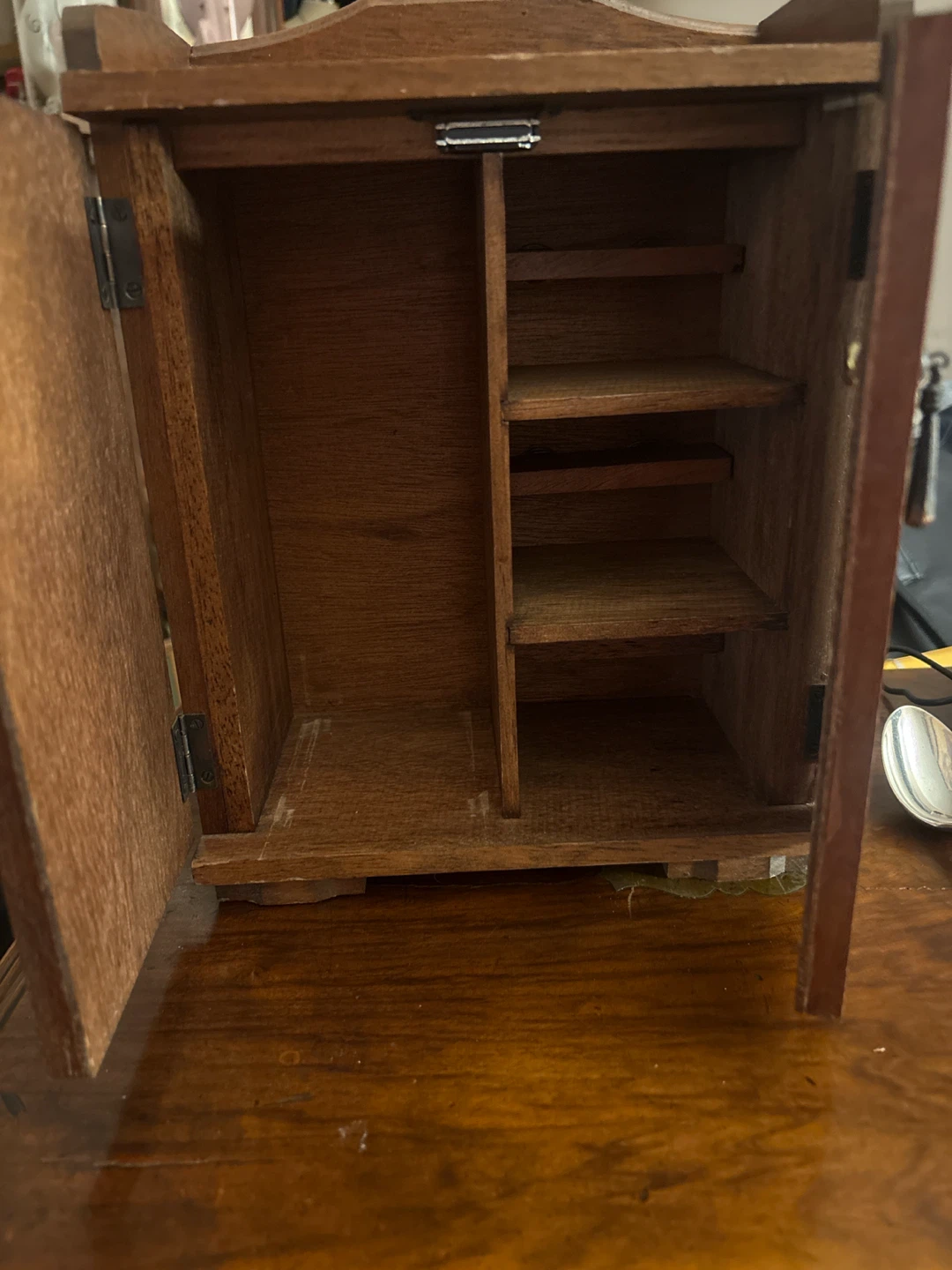 🏈 Vintage Wooden Cabinet with Military Illustrations - photo 5