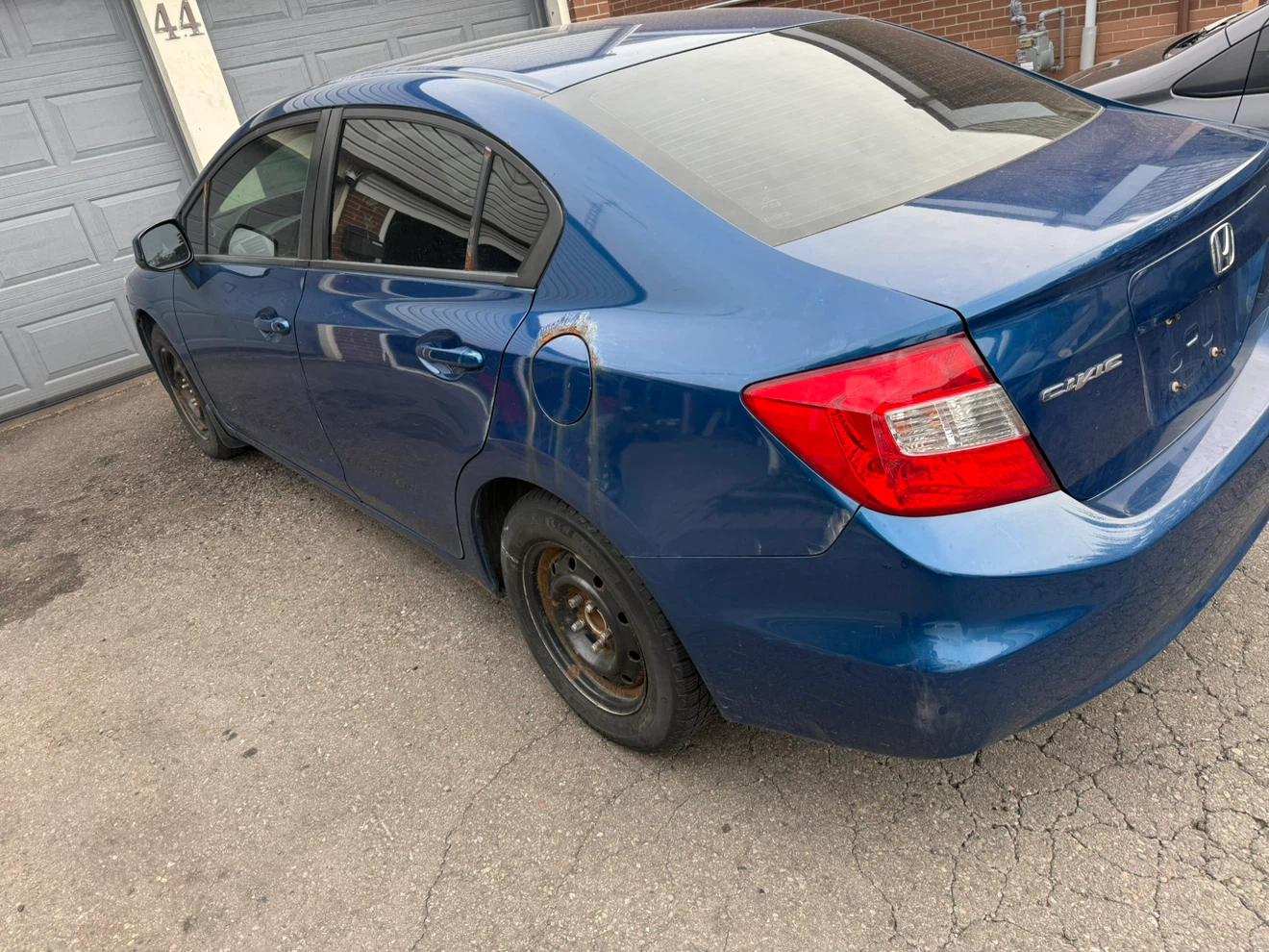 Honda Civic 2012 - Manual Transmission! - photo 2