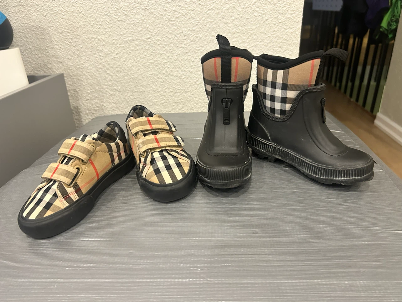 Burberry Kids Shoes and Boots Set