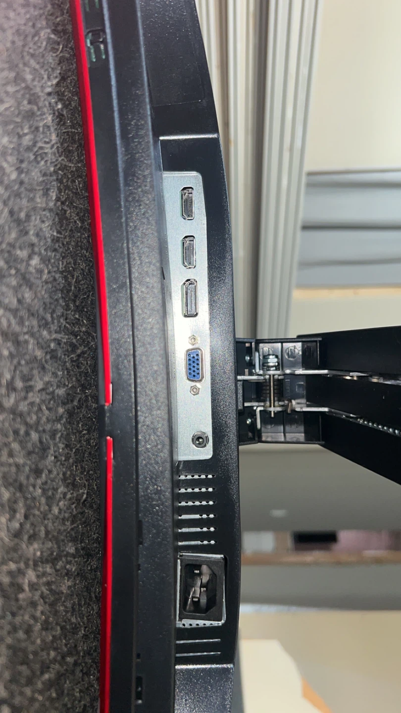 Broken Curved Gaming monitor - photo 5
