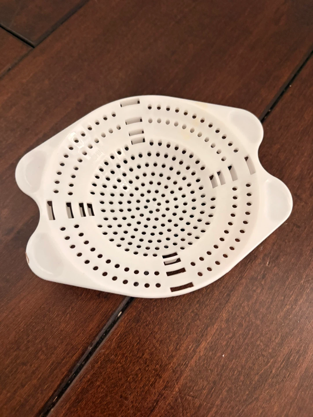 White Plastic can Strainer - photo 2