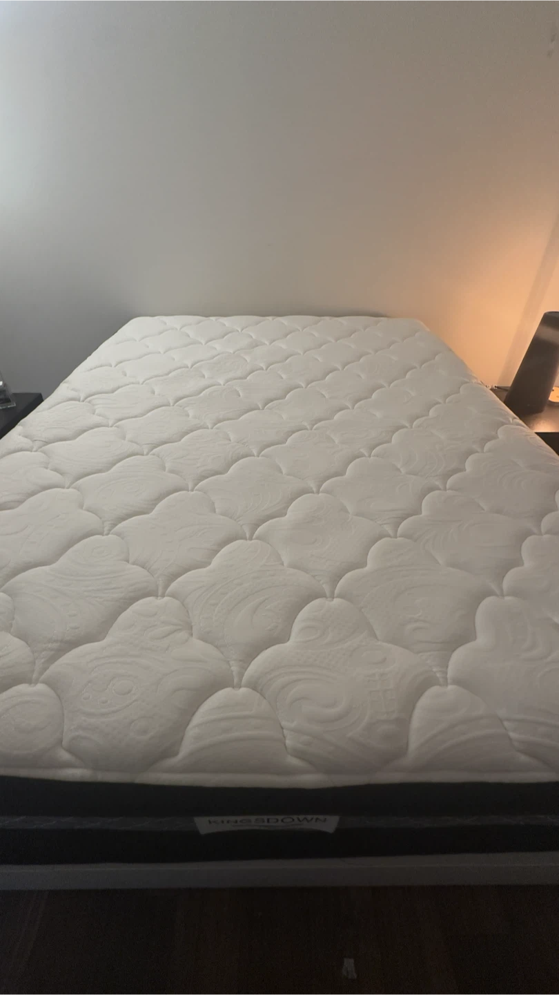 Kingsdown Queen Mattress + Box Spring – Clean & Well Maintained - photo 2