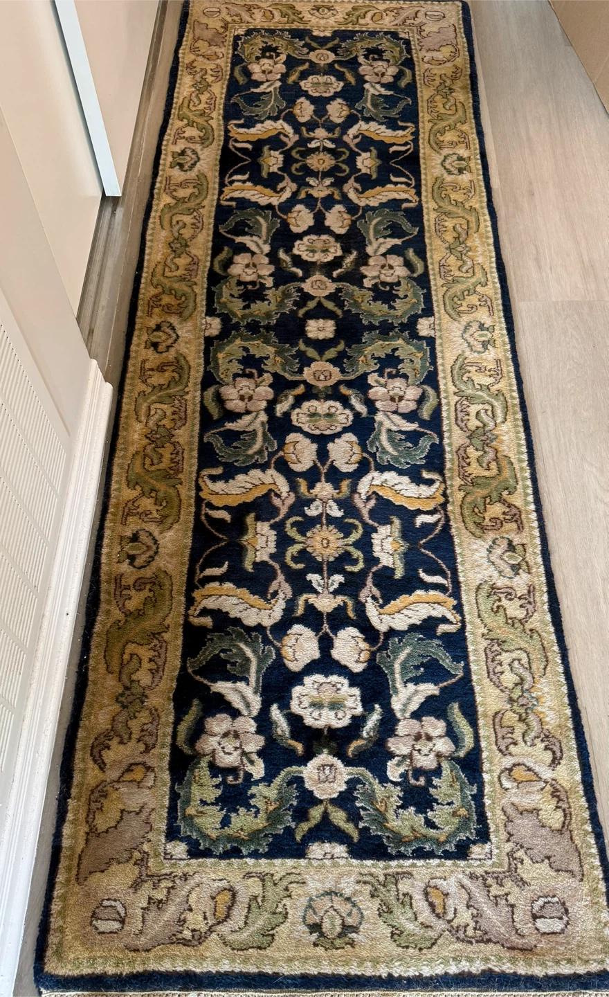 Floral Pattern Runner Rug