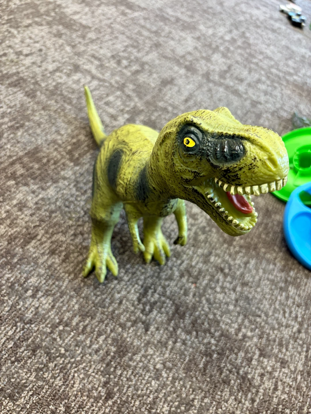 Green T-Rex Dinosaur Toy Figure🏈