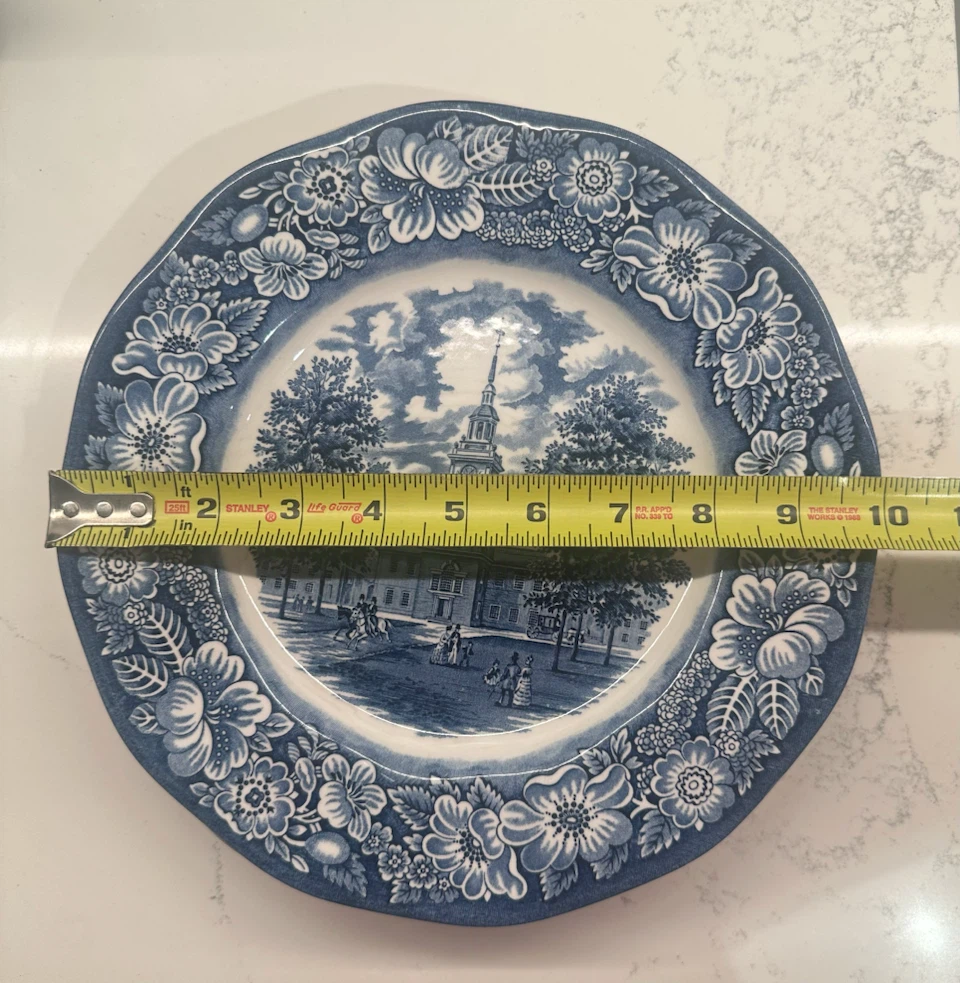 🏈 5 Vintage Blue Dinner Plates Liberty Blue & Lochs of Scotland - photo 2