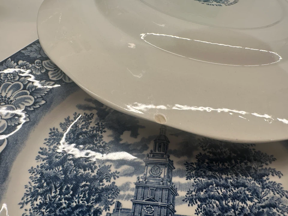 🏈 5 Vintage Blue Dinner Plates Liberty Blue & Lochs of Scotland - photo 3