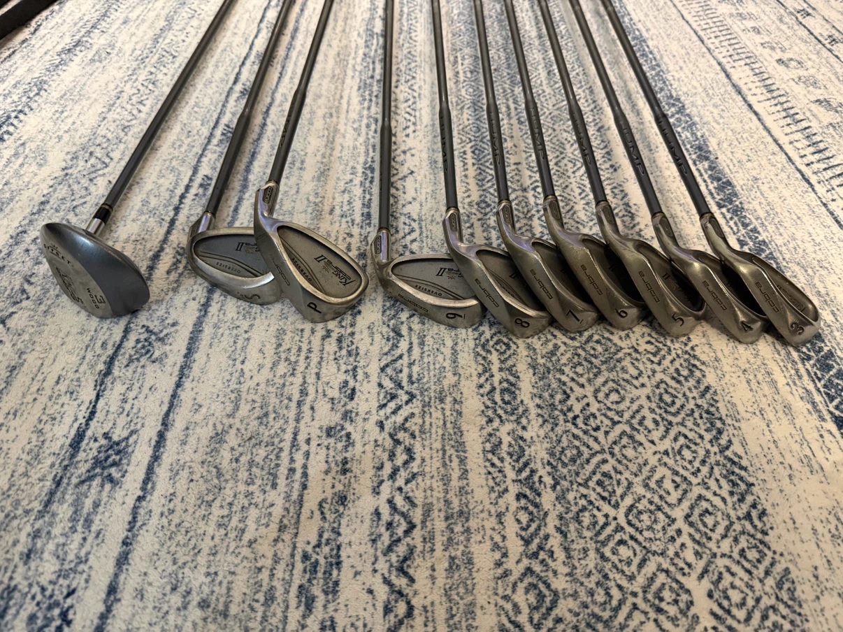 Assorted Golf Club Set