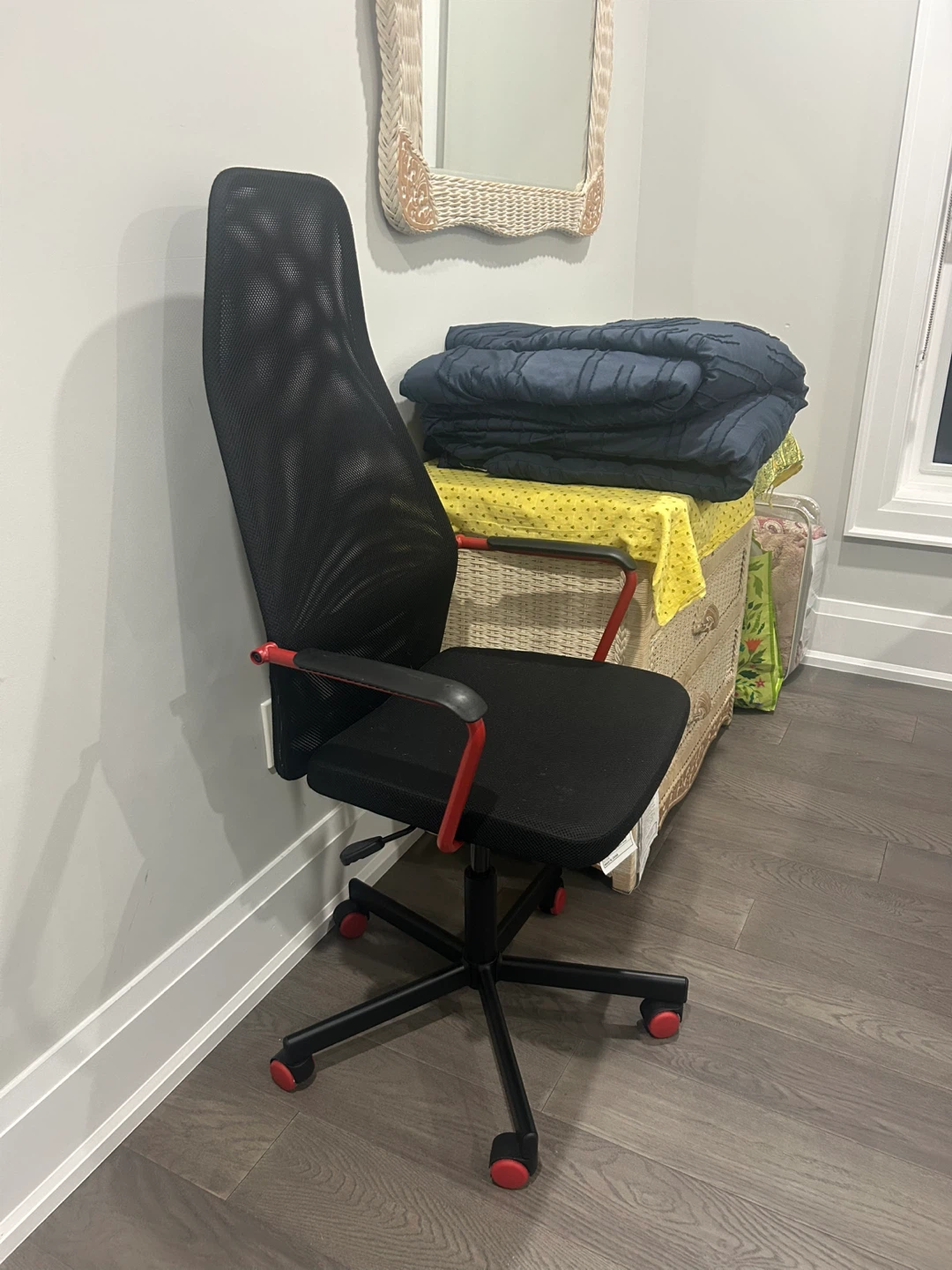 Gaming Chair - photo 2