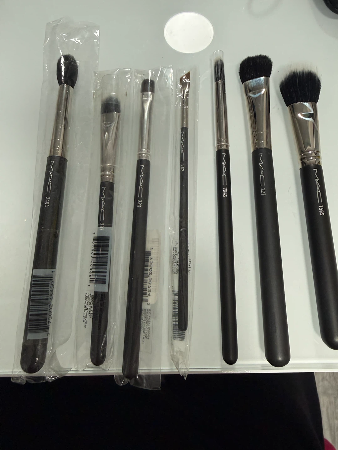 MAC Makeup Brushes (BRAND NEW)