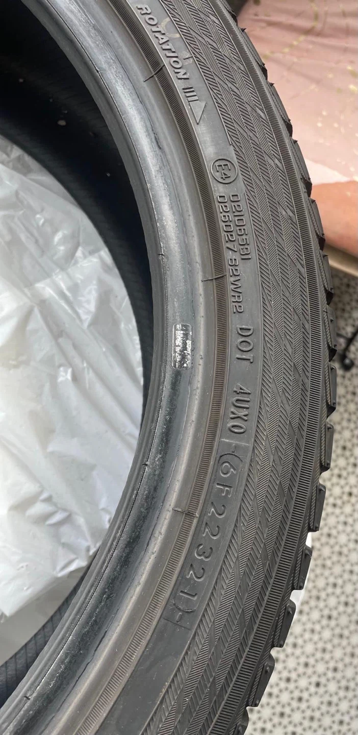 Yokohama BluEarth Winter V905 Tire 215/45R18 - photo 4
