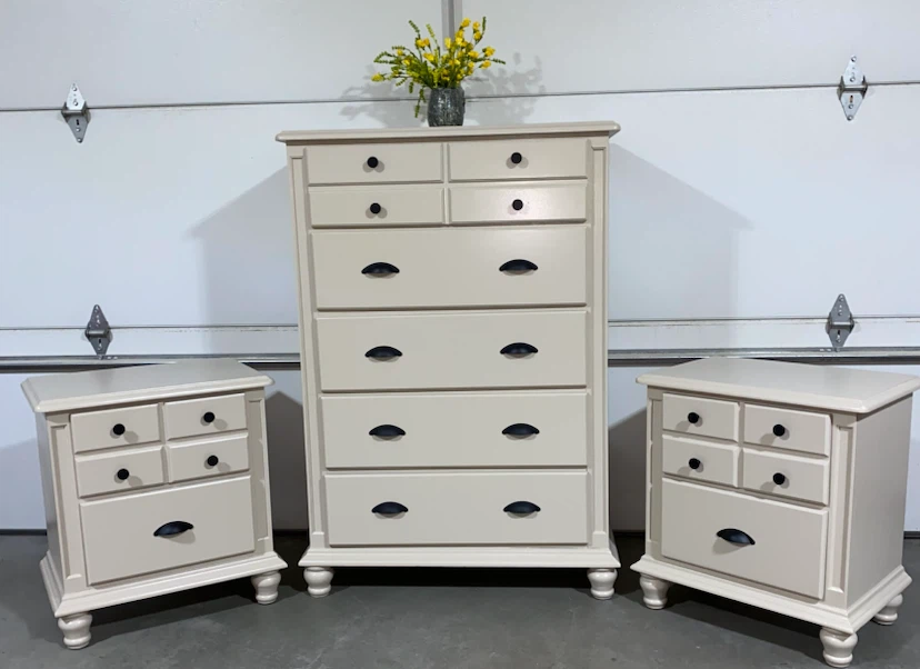 Hardwood Nightstands Pair Cathedral Taupe - photo 3