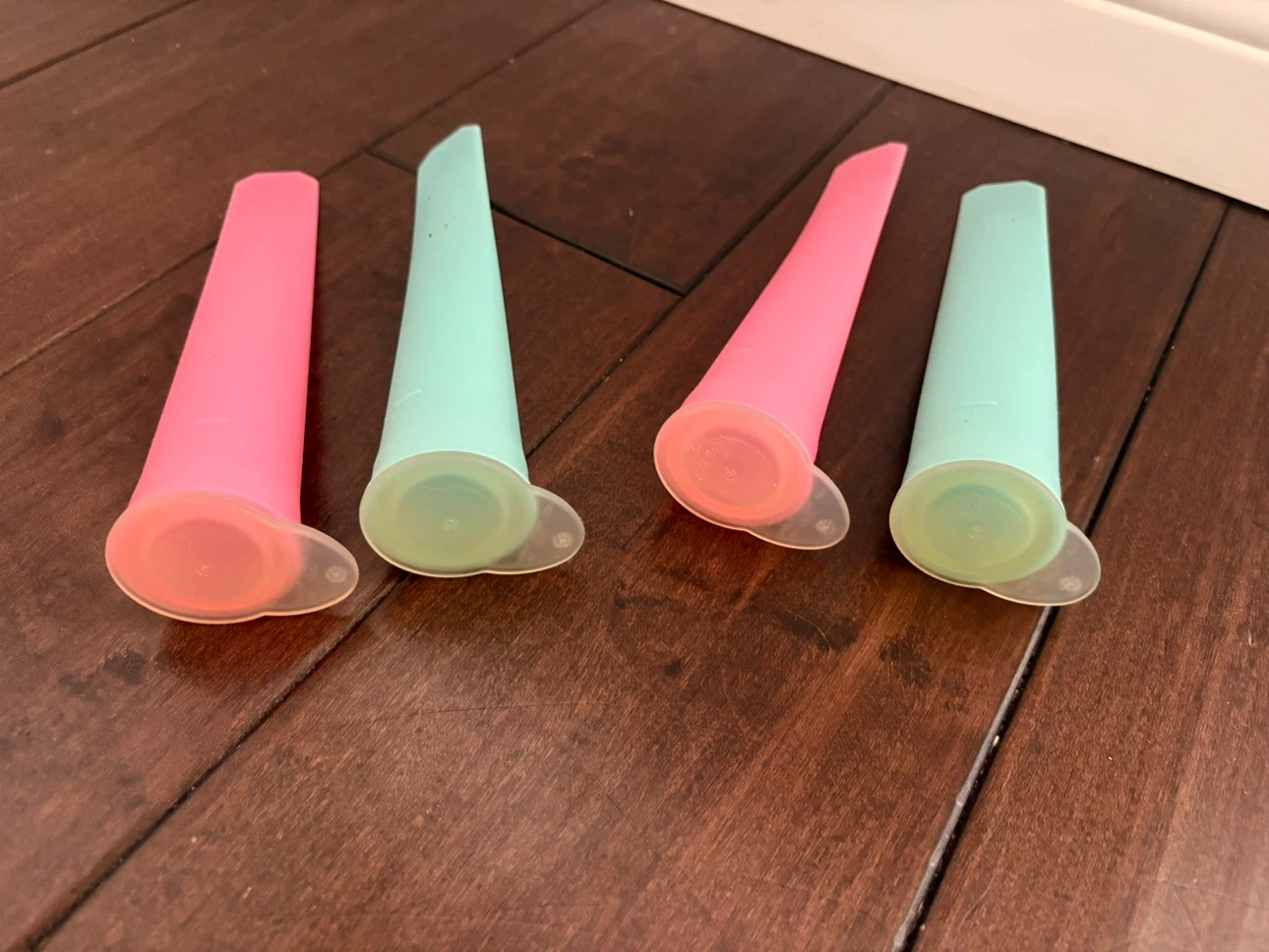 🏈Set of 4 Silicone Popsicle Molds
