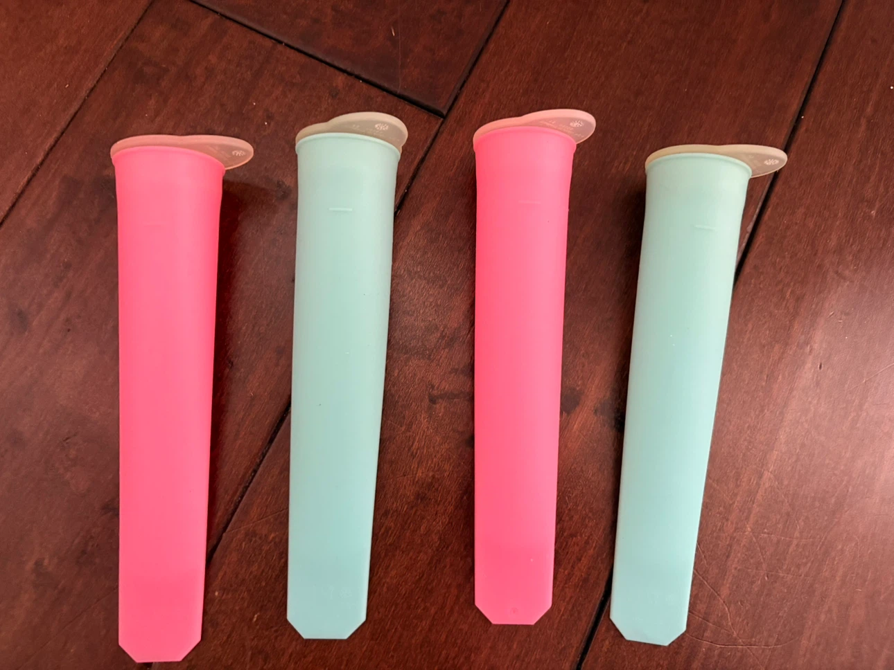 🏈Set of 4 Silicone Popsicle Molds - photo 4