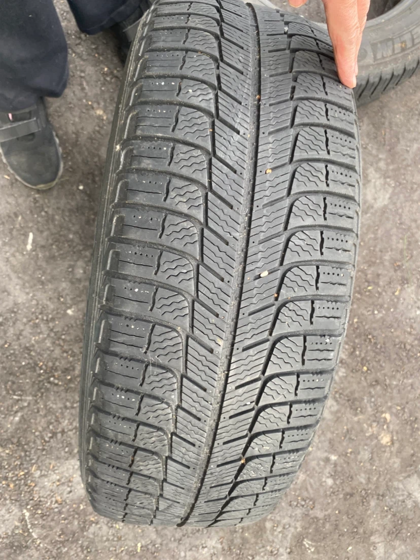 Two Michelin X-Ice Tires 205/60R16
