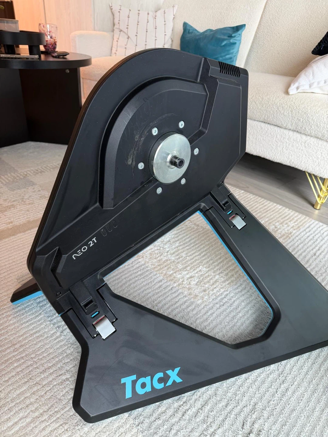 Tacx Neo 2T Smart Trainer - photo 2