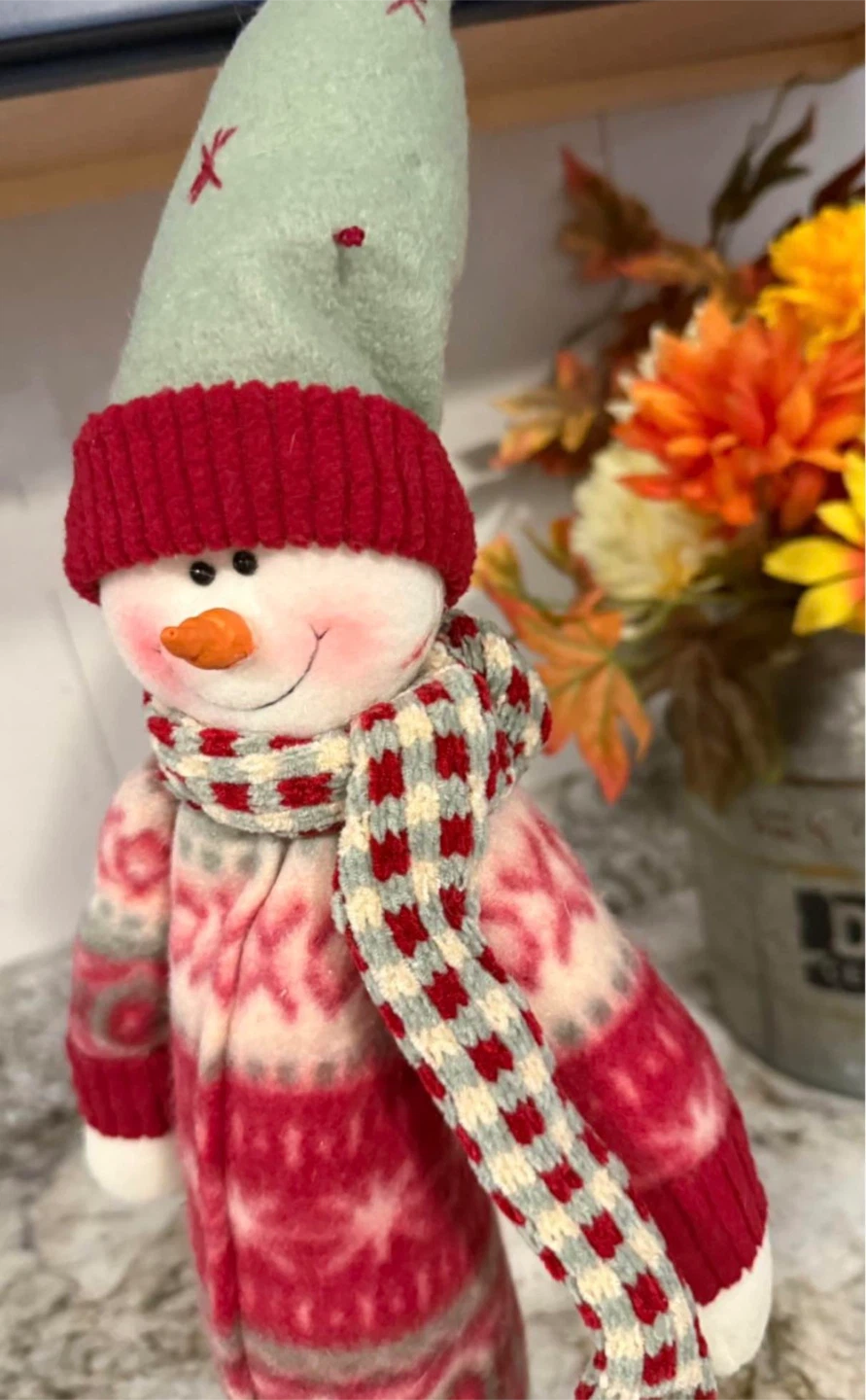 Plush Fabric Snowman Christmas Decor - photo 4