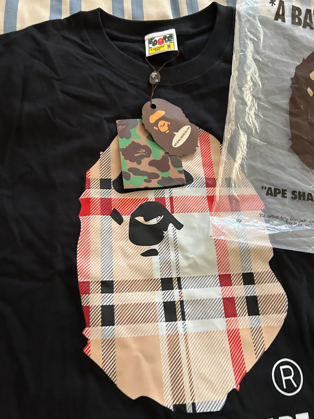 A Bathing Ape Black T-Shirt - photo 3