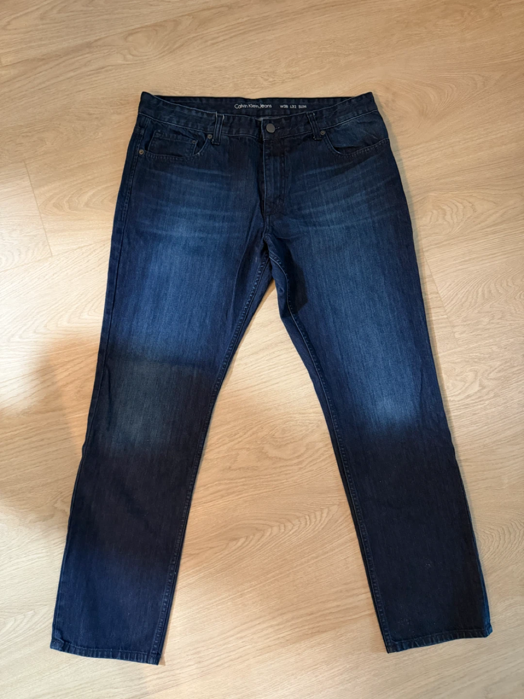 Calvin Klein Jeans - Size 38x32