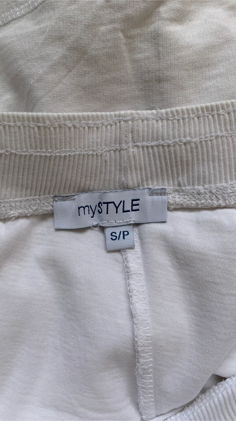 mySTYLE White Skort - Size Small 🏈 - photo 4