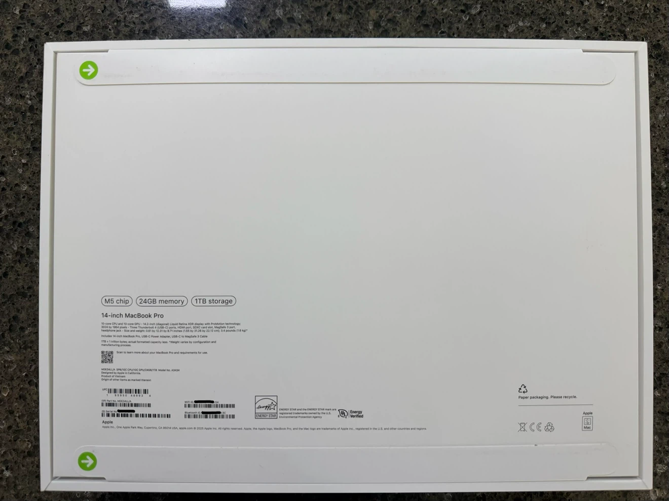 Brand New Sealed Space Black 14” Apple Macbook Pro M5 - photo 2