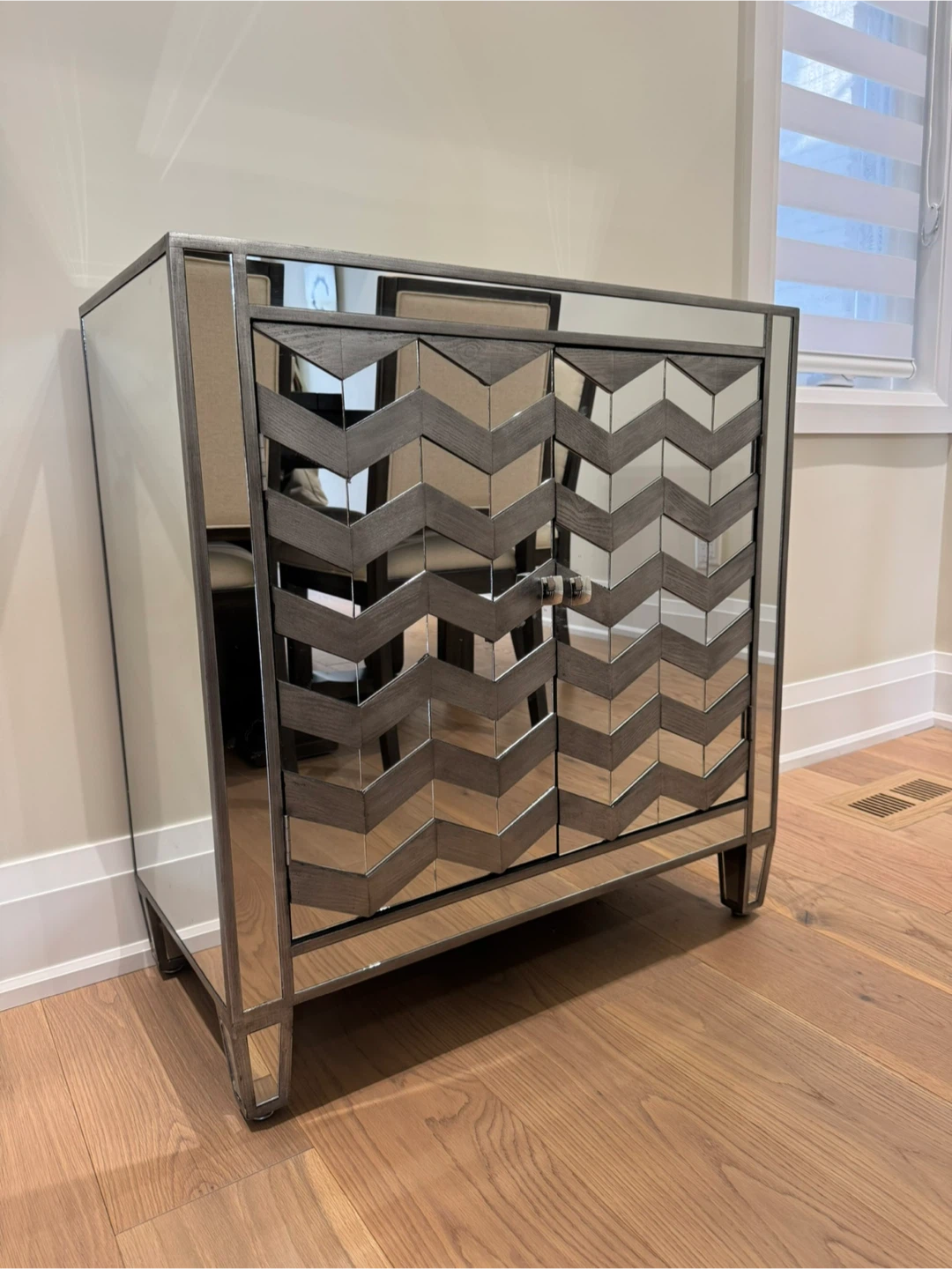 Urban Barn Bar