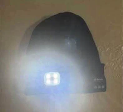 Bluetooth hat (New) - photo 3