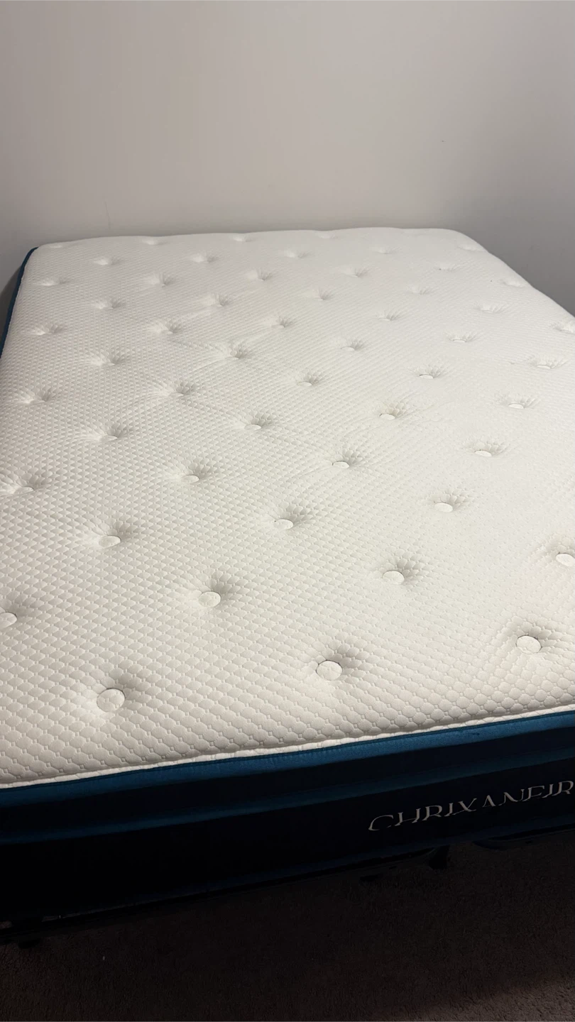 Chrixaneir Queen Mattress with Zinus Frame - photo 2
